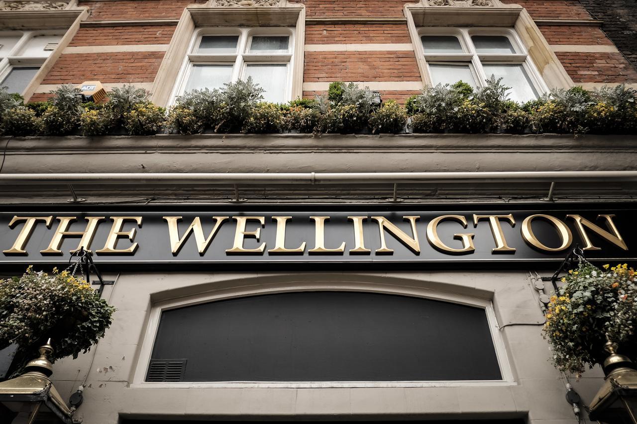 The Wellington Hotel London Eksteriør bilde